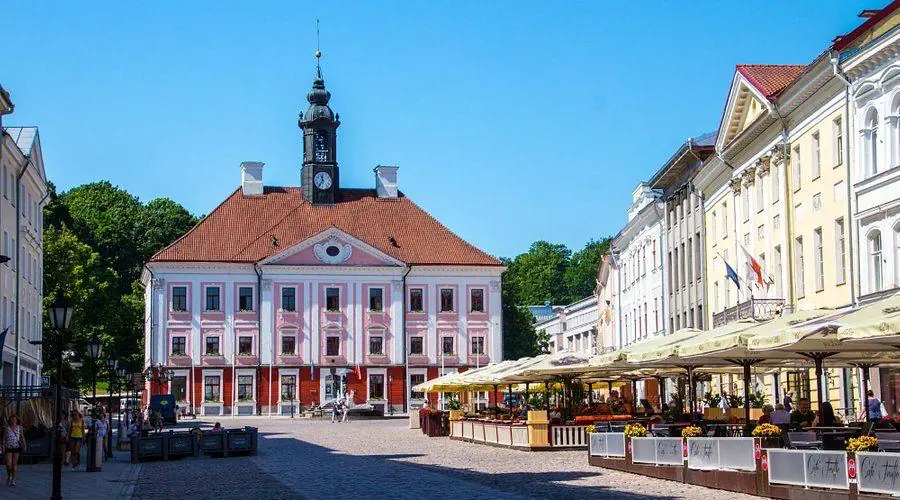 Transfer Tallinn–Riga